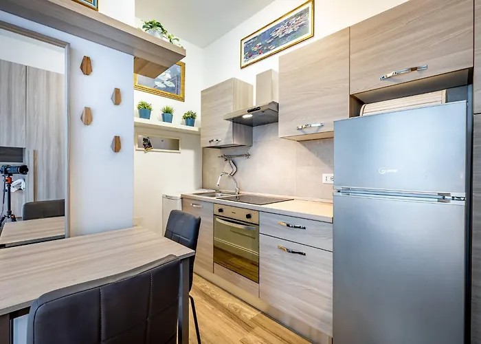 Apartment Yid Business And Turistic Florenz